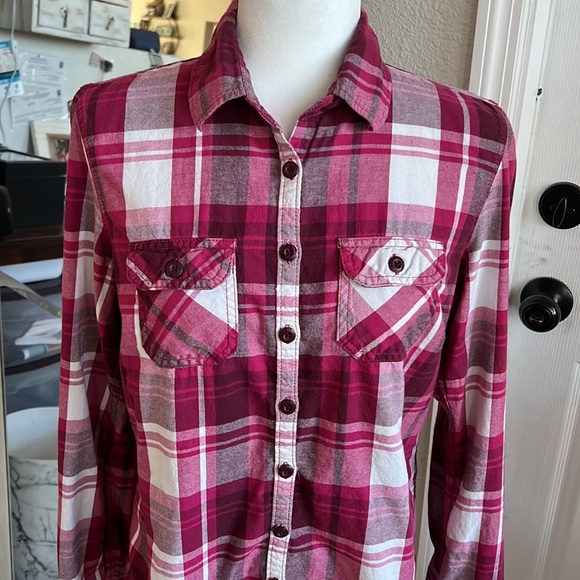 Aeropostale Pink Flannel Size Large - Picture 2 of 6